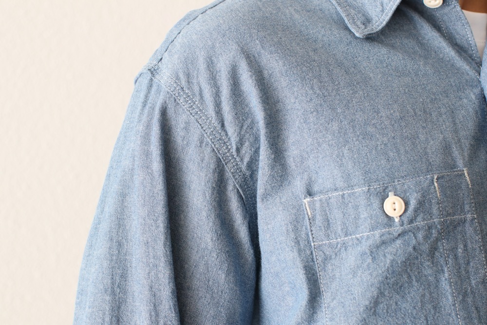 Engineered Garments (���󥸥˥����ɥ�������) "Work Shirt - 4.5oz Cotton Chambray"