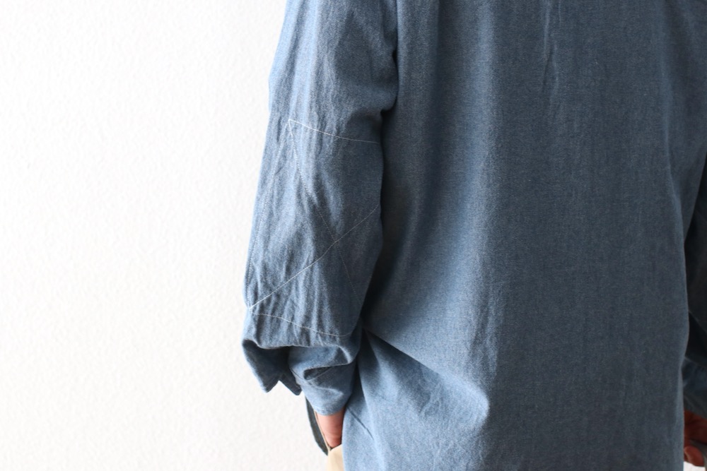 Engineered Garments (���󥸥˥����ɥ�������) "Work Shirt - 4.5oz Cotton Chambray"