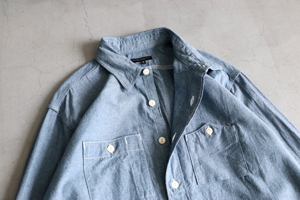 Engineered Garments (���󥸥˥����ɥ�������) "Work Shirt - 4.5oz Cotton Chambray"