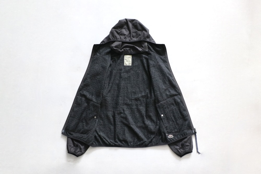 ��limited��WILDTHINGS �� Poliquant(�磻��ɥ��󥰥� �� �ݥꥯ�����) "WILDTHINGS | Poliquant THE ECWCS DEFORMED QUILTING HOODED JACKET / CORDURA Fabric AND POLARTEC"