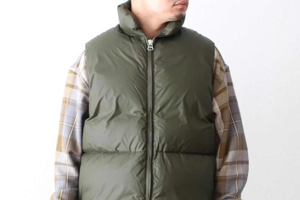 [10%OFF] Unlikely (����饤���꡼) "Unlikely Simple Down Vest"