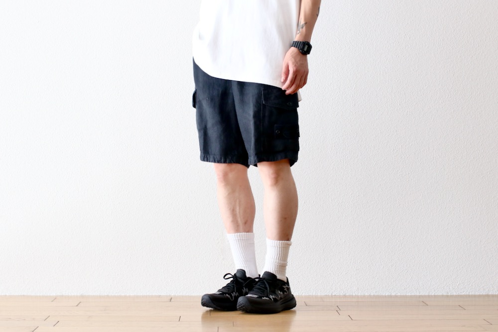 STONE ISLAND(���ȡ��󥢥����� ) "STONE ISLAND GHOST PIECE DIAGONAL LINEN BERMUDA REGULAR GHOST"