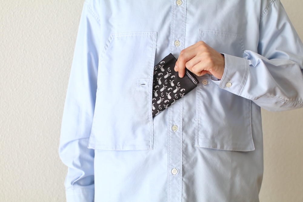 COMME des GARCONS HOMME(���� �� ����륽�󡦥���) "�ʥ��å����Х�ɥ��顼����� HQ-B012-051"