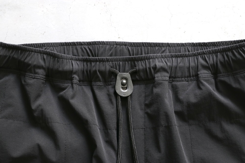 ��limited��WILDTHINGS �� Poliquant(�磻��ɥ��󥰥� �� �ݥꥯ�����) "WILDTHINGS | Poliquant THE ECWCS DEFORMED QUILTING TRACK PANTS / CORDURA Fabric AND POLARTEC"