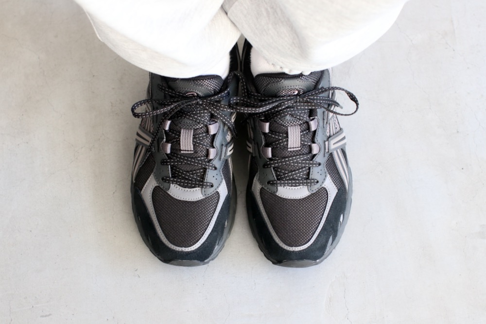 ASICS (�����å���) "GEL-SONOMA TR62 -Black/Graphite Grey-"