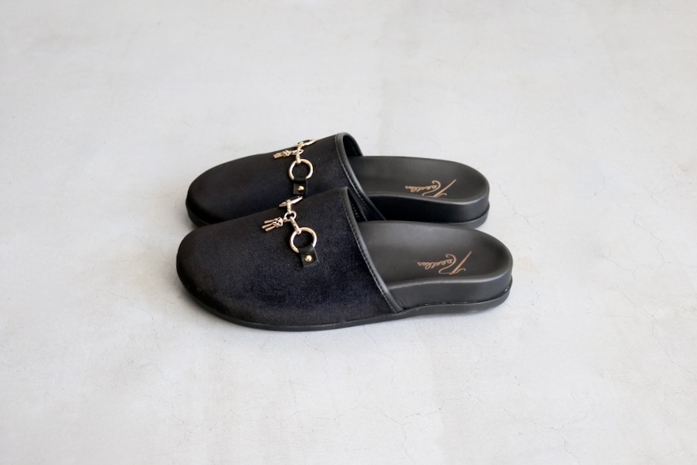 Needles(�ˡ��ɥ륺) "Bit Tassel Velvet Slip-In"