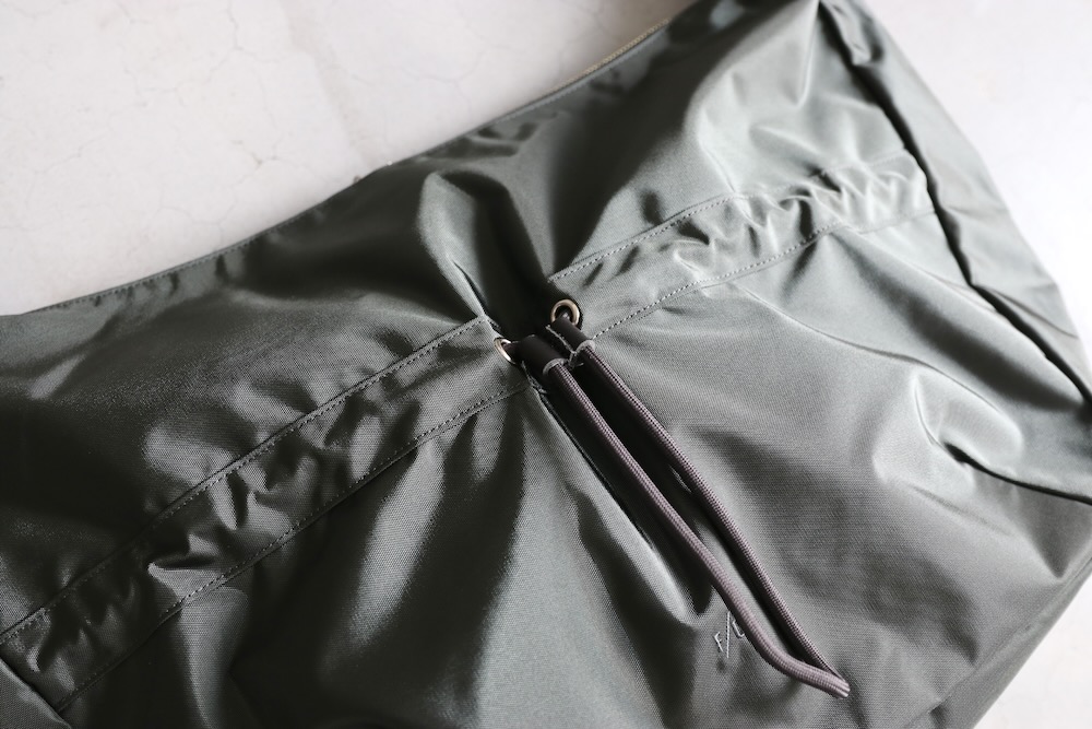 F/CE.( ���ե�������) "420 re/cor 2WAY SHOULDER TOTE"