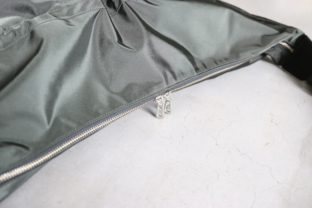 F/CE.( ���ե�������) "420 re/cor 2WAY SHOULDER TOTE"