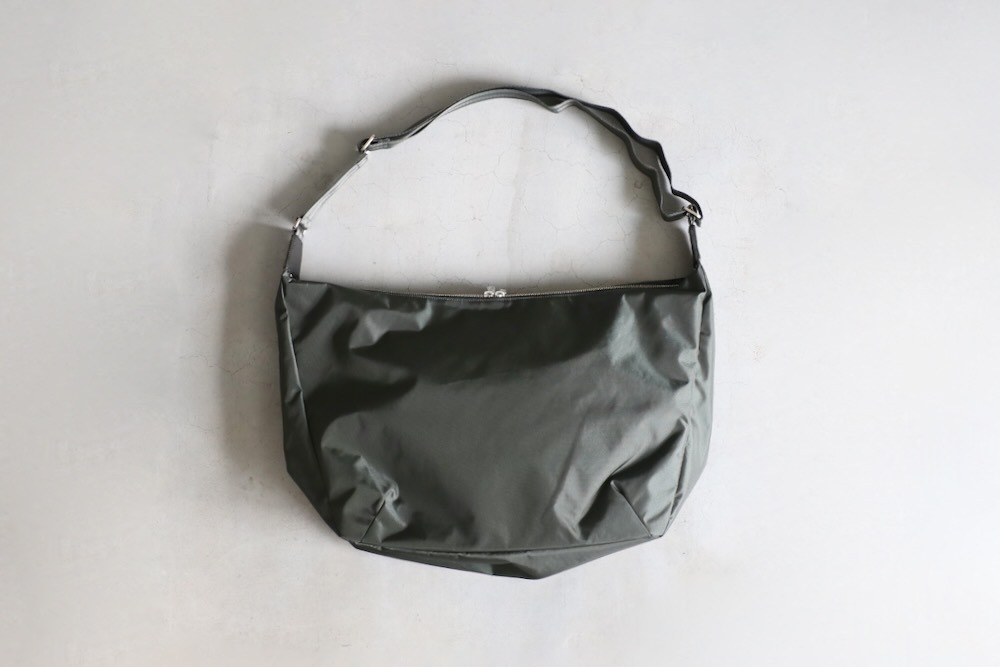 F/CE.( ���ե�������) "420 re/cor 2WAY SHOULDER TOTE"