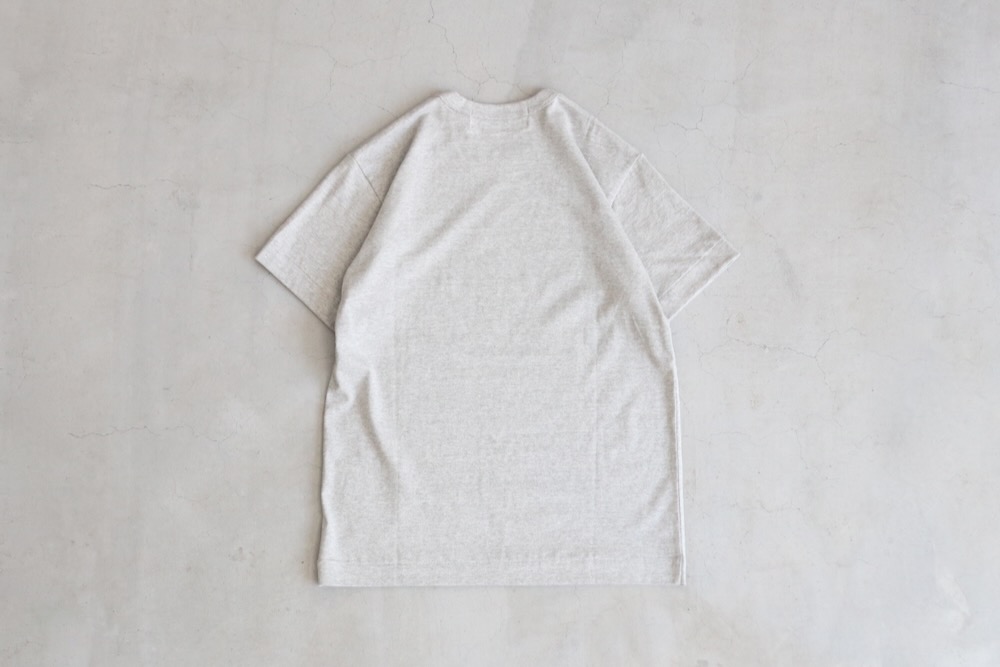 ��unisex��PLAY COMME des GARCONS(�ץ쥤 ���� �� ����륽��) "T-SHIRT BLACK EMBLEM BLACK HEART - AX-T076-051-"