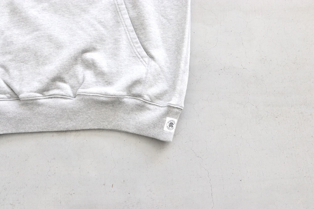 REIGNING CHAMP (�쥤�˥󥰥�����) ��MIDWEIGHT TERRY RELAXED HOODIE��