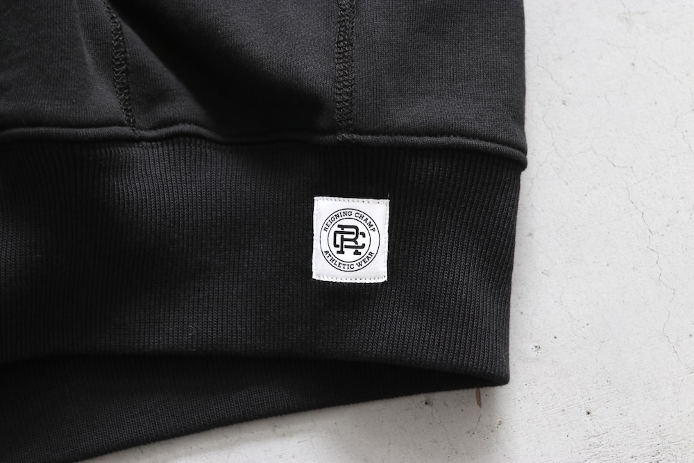 REIGNING CHAMP (�쥤�˥󥰥�����) ��MIDWEIGHT TERRY RELAXED HOODIE��