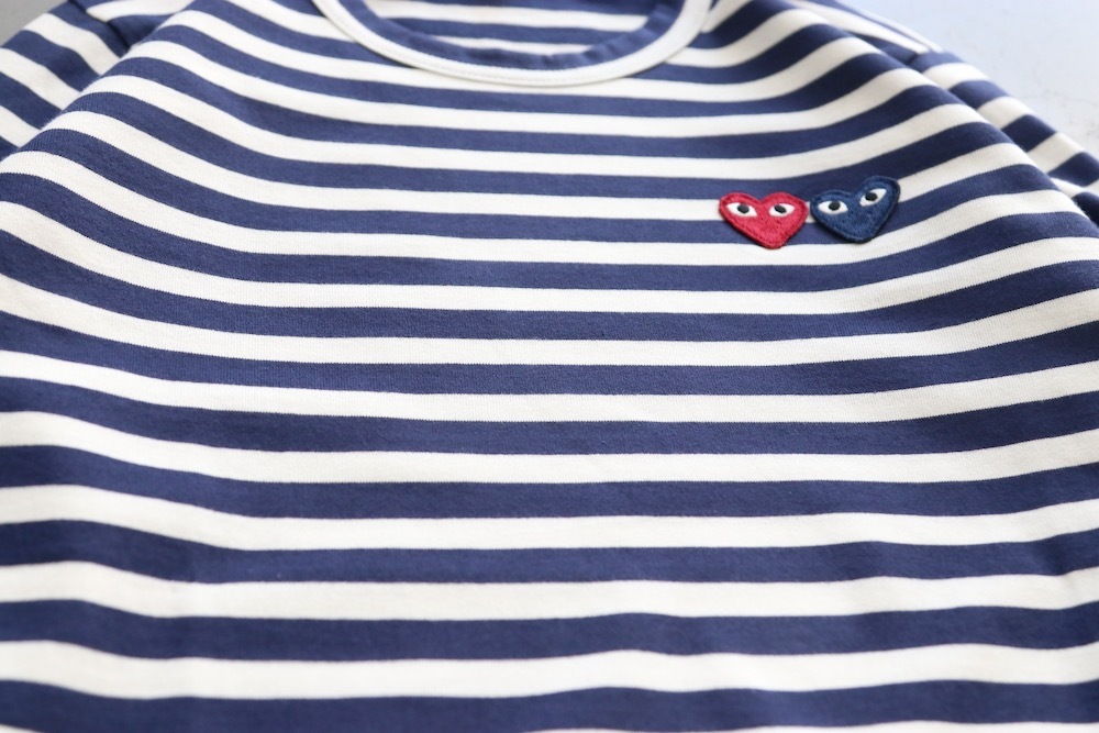 ��unisex��PLAY COMME des GARCONS(�ץ쥤 ���� �� ����륽��) "L/S TEE NAVY BORDER With Double Heart - AX-T228-051 -"