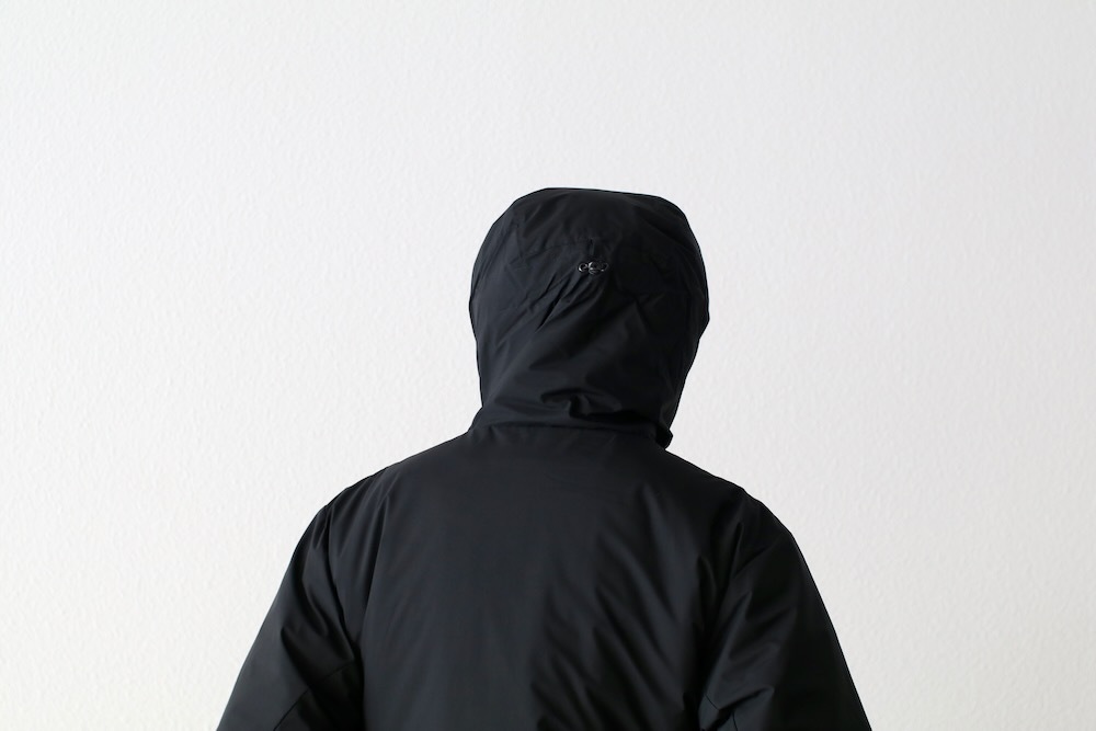 ں١Tilak(ƥå) "Svalbard Jacket"