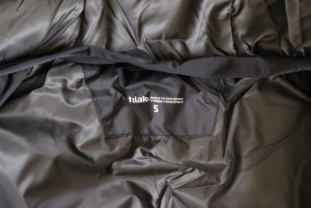 ��WINDSTOPPER��Tilak(�ƥ���å�) "Svalbard Jacket"