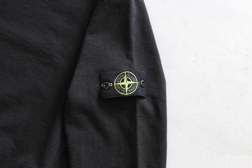 STONE ISLAND(ȡ󥢥 ) "MALFILE FLEECE OLD EFFECT COTTON CREW NECK SWEATSHIRTS"
