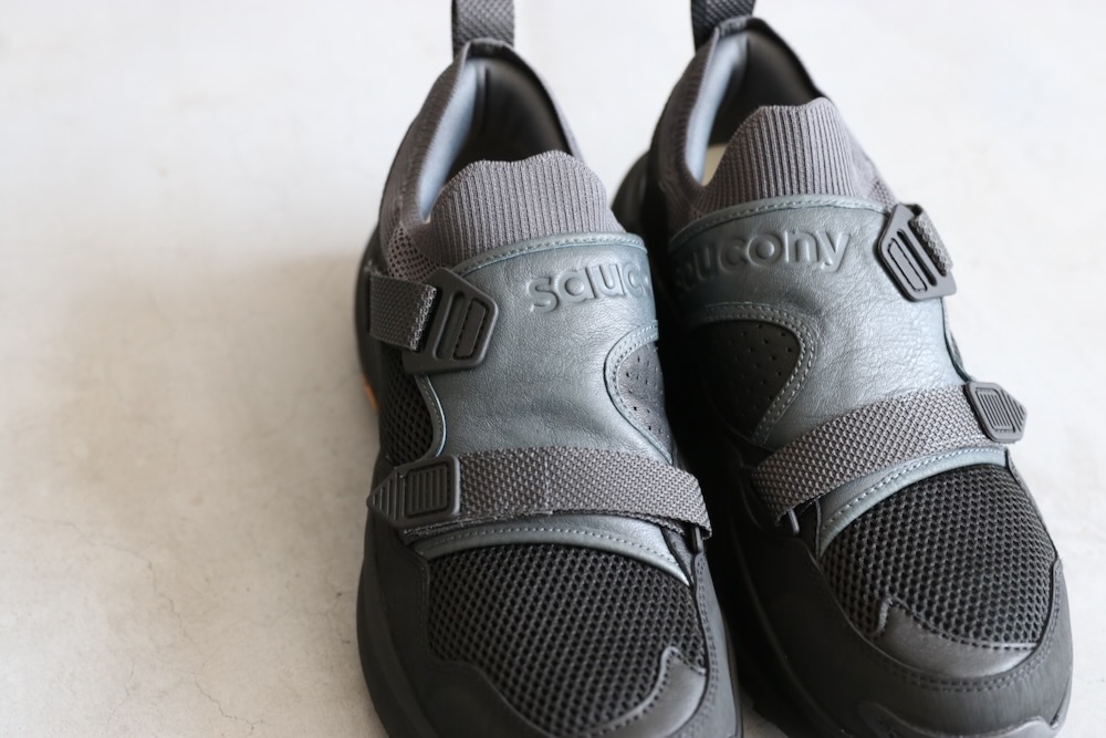 limitedSaucony SILO(åˡ) "Grid X Ultra S"