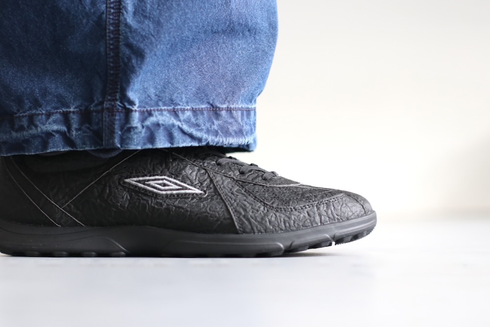 limitedWhite Mountaineering  UMBRO(ۥ磻ȥޥƥ˥  ֥) "WM x UMBRO MOTOR A1"