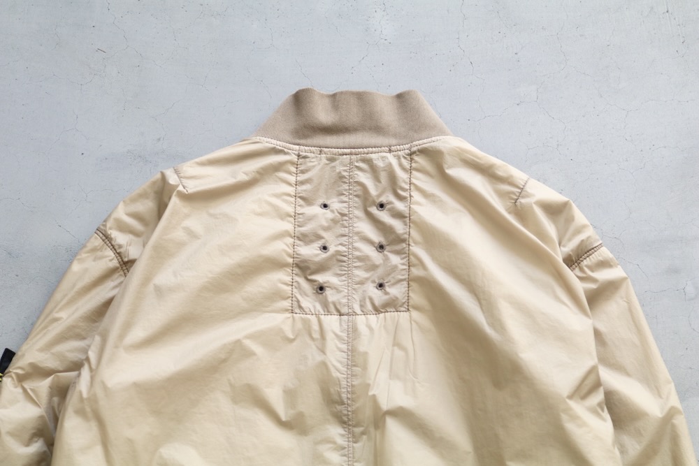 STONE ISLAND(���ȡ��󥢥����� ) "PACKABLE_GARMENT DYED MICRO YARN WITH PRIMALOFT TC BLOUSON"