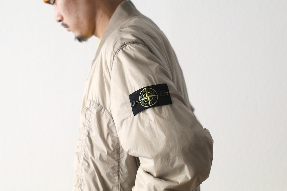 STONE ISLAND(���ȡ��󥢥����� ) "PACKABLE_GARMENT DYED MICRO YARN WITH PRIMALOFT TC BLOUSON"