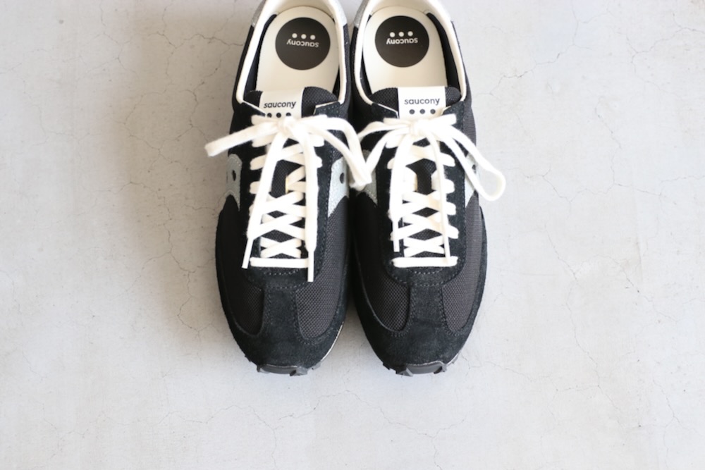 Saucony SILO 国内発送 グリッパースニーカー シルバー limited】Saucony SILO(サッカニーサイロ)