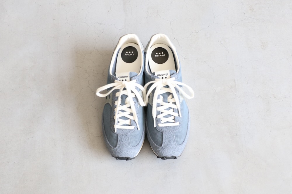 Saucony SILO 国内発送 グリッパースニーカー シルバー limited】Saucony SILO(サッカニーサイロ)