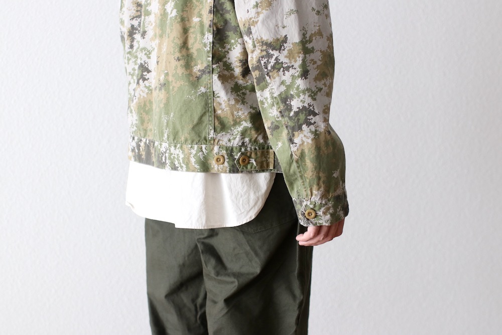 ts(s) (�ƥ�����������) "Double Flap Pocket Short Jacket -Garment Dye Camo Print Cotton Cloth"