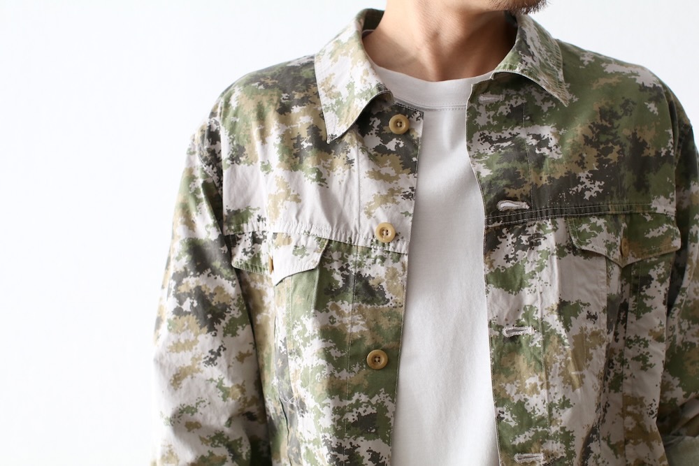 ts(s) (�ƥ�����������) "Double Flap Pocket Short Jacket -Garment Dye Camo Print Cotton Cloth"