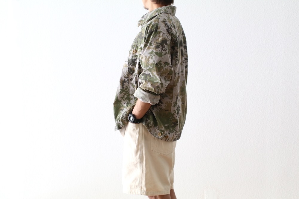 ts(s) (�ƥ�����������) "Double Flap Pocket Short Jacket -Garment Dye Camo Print Cotton Cloth"