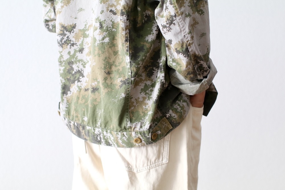 ts(s) (�ƥ�����������) "Double Flap Pocket Short Jacket -Garment Dye Camo Print Cotton Cloth"