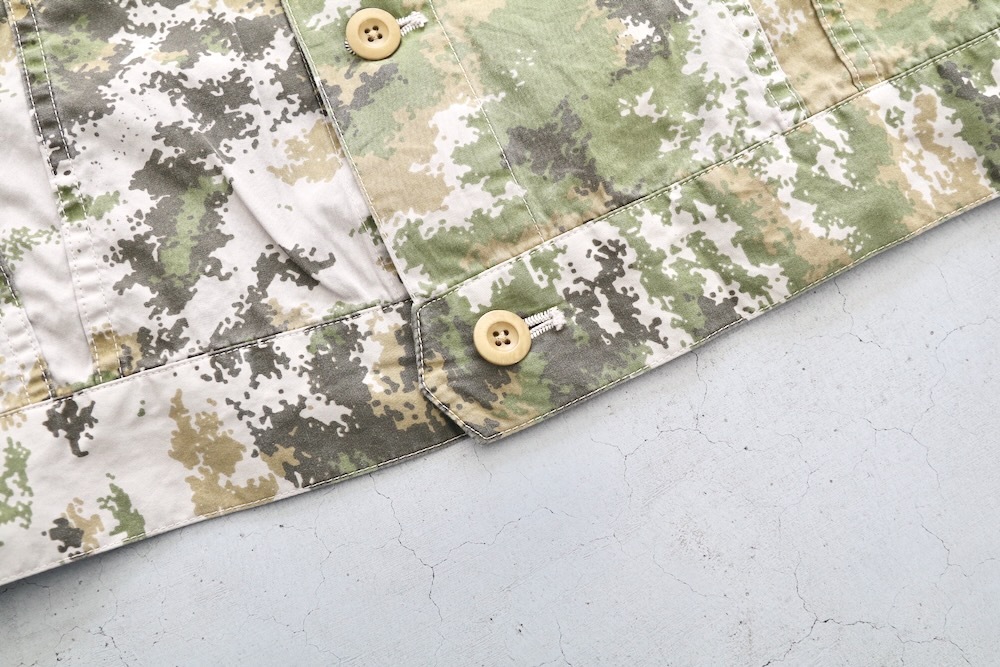 ts(s) (�ƥ�����������) "Double Flap Pocket Short Jacket -Garment Dye Camo Print Cotton Cloth"