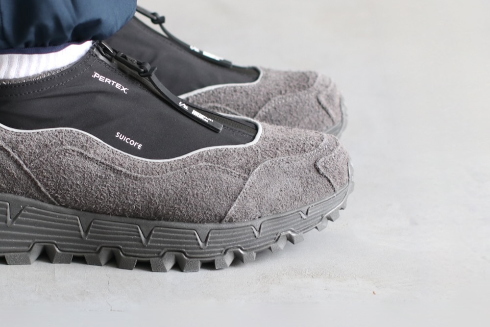 ��limited��F/CE. �� Suicoke(���� �������� �� �������å�) "AKK-ZIP-FCE"