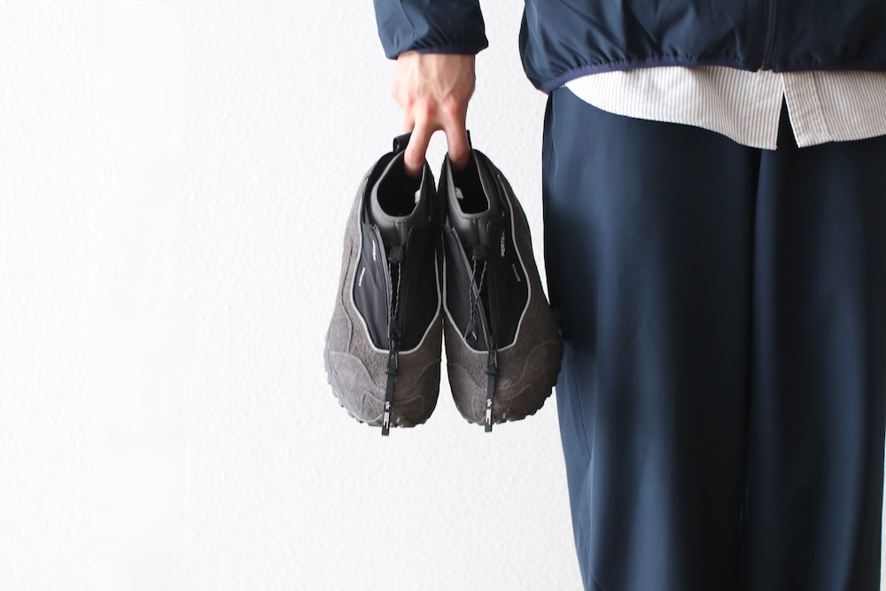 ��limited��F/CE. �� Suicoke(���� �������� �� �������å�) "AKK-ZIP-FCE"