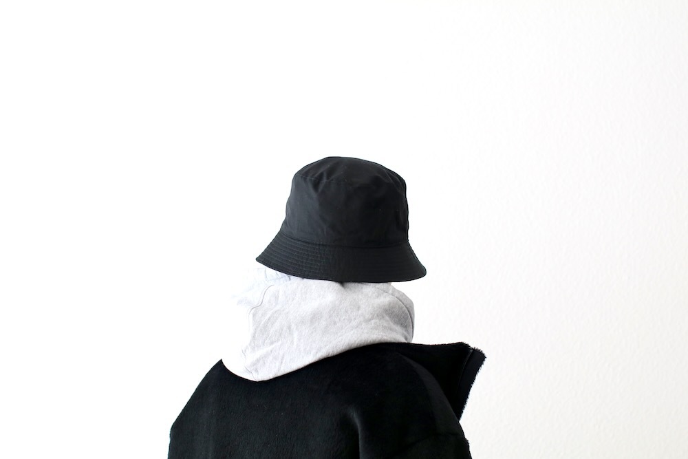 KIJIMA TAKAYUKI( 業) "VENTILE BUCKET HAT"