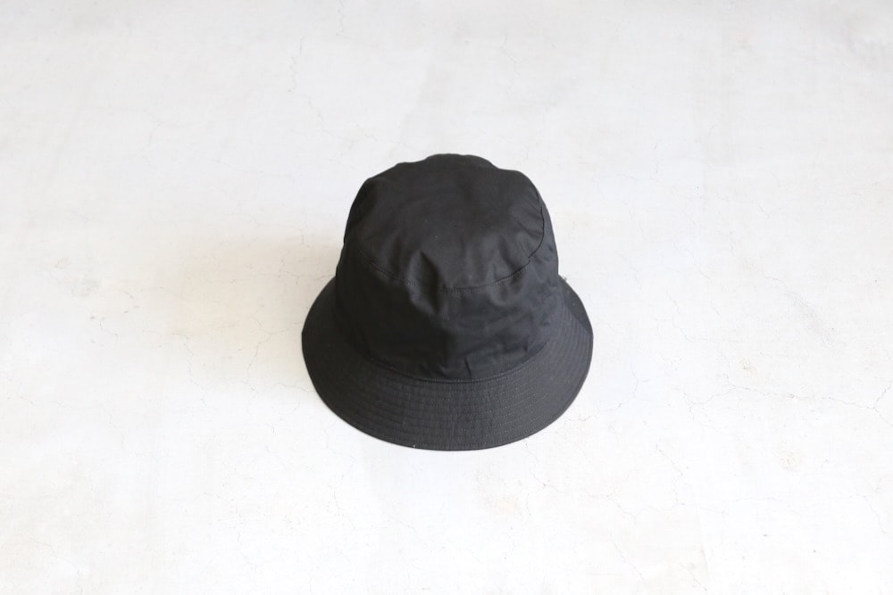 KIJIMA TAKAYUKI( 業) "VENTILE BUCKET HAT"