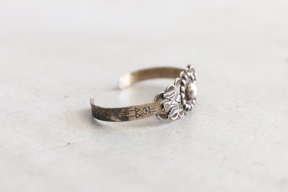 Indian Jewelry (����ǥ����� ���奨�꡼) "Silver Bangle 1940's - Fred Harvey Era -"