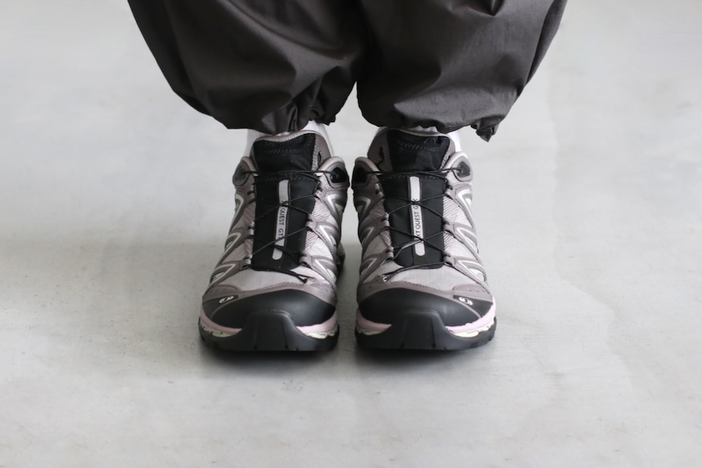 SALOMON(�������)"XT-QUEST GTX Gull/Plum Kitten/Black"