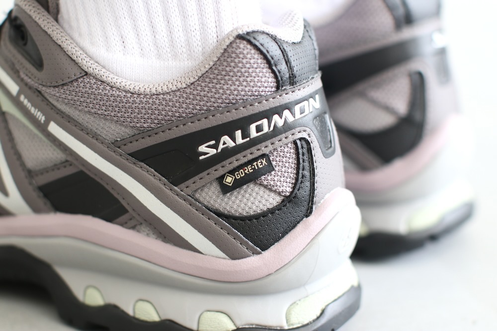 SALOMON(�������)"XT-QUEST GTX Gull/Plum Kitten/Black"