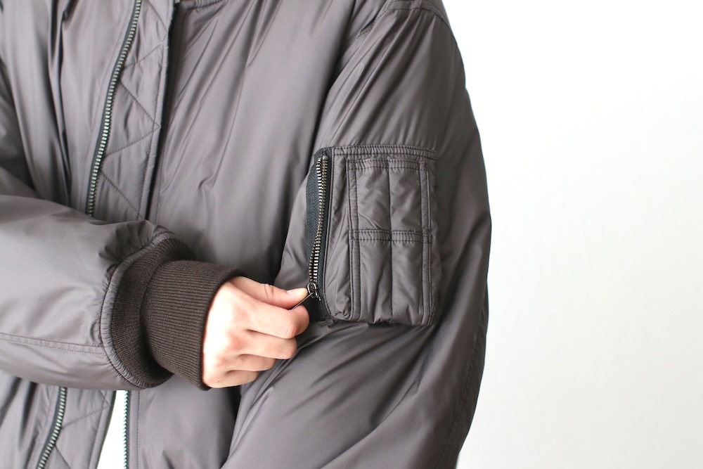 SEVEN BY SEVEN (���֥�Х����֥�) "INSULATION MA-1 BLOUZON ��Primaloft��"