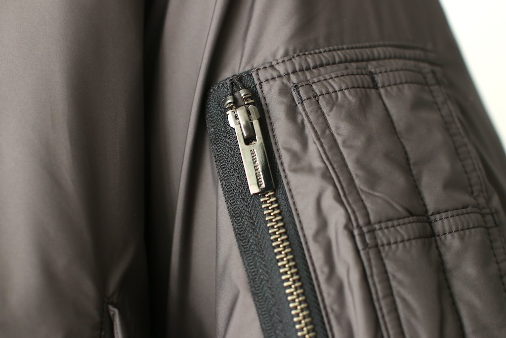 SEVEN BY SEVEN (���֥�Х����֥�) "INSULATION MA-1 BLOUZON ��Primaloft��"