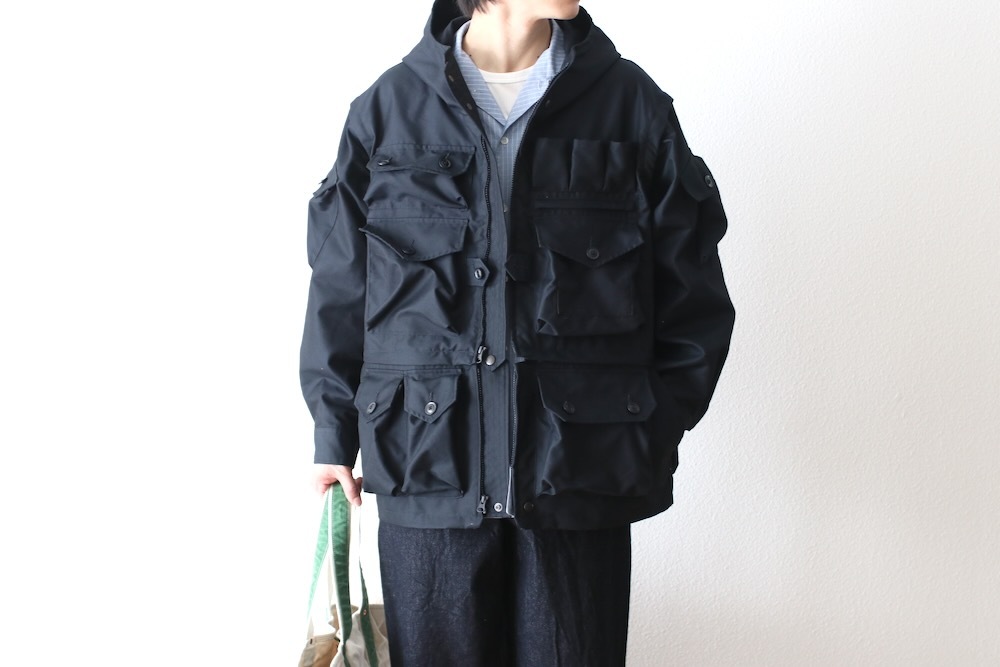 ��2.6 12:00 Release��MODMNT(��ɥ���) "PHOTOGRAPHER JKT"