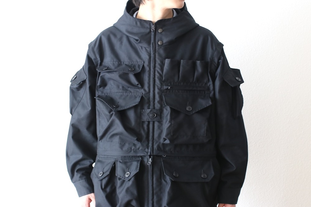 ��2.6 12:00 Release��MODMNT(��ɥ���) "PHOTOGRAPHER JKT"