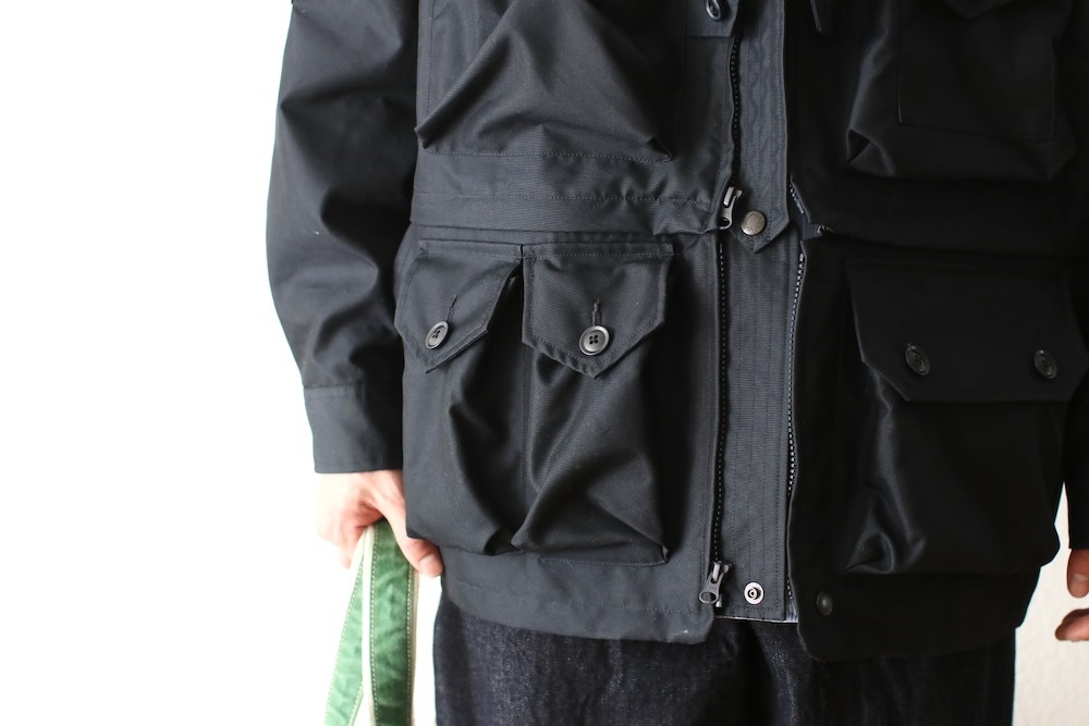 ��2.6 12:00 Release��MODMNT(��ɥ���) "PHOTOGRAPHER JKT"