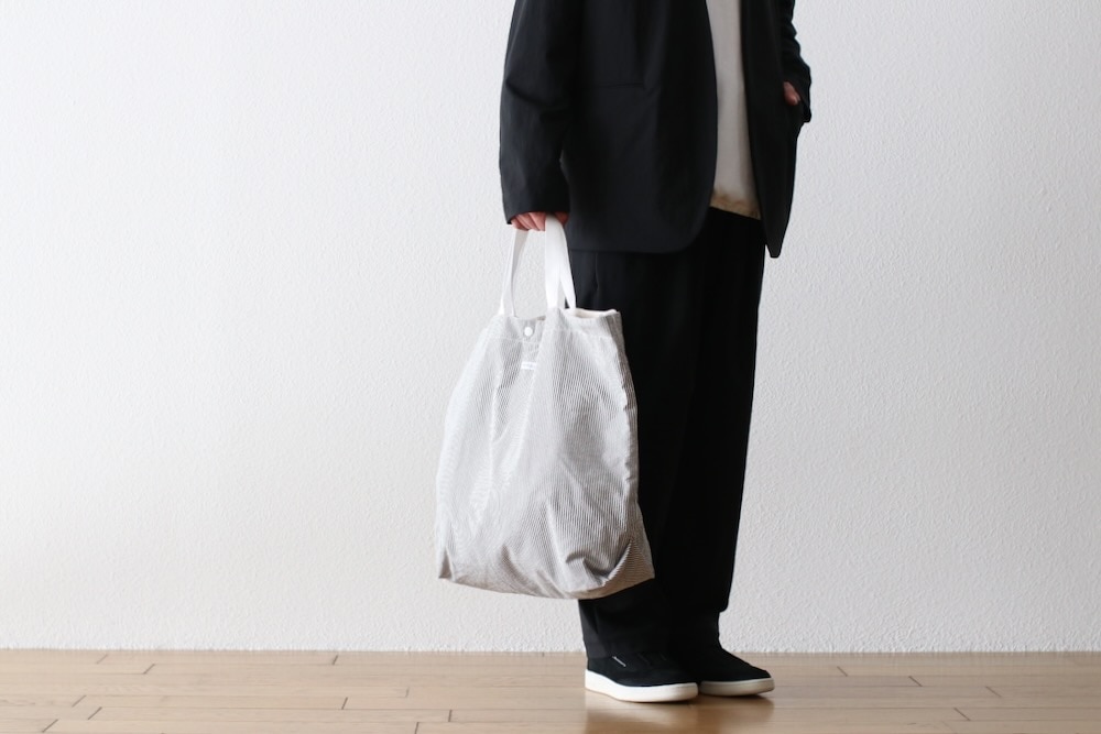 Engineered Garments (󥸥˥ɥ) "CARRY ALL TOTE REVERSIBLE - COTTON SEERSUCKER STRIPE"