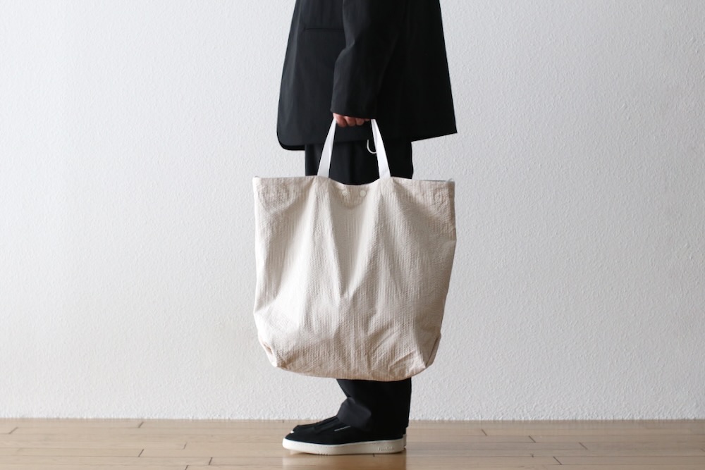 Engineered Garments (󥸥˥ɥ) "CARRY ALL TOTE REVERSIBLE - COTTON SEERSUCKER STRIPE"