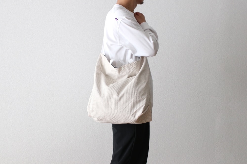 Engineered Garments (󥸥˥ɥ) "CARRY ALL TOTE REVERSIBLE - COTTON SEERSUCKER STRIPE"