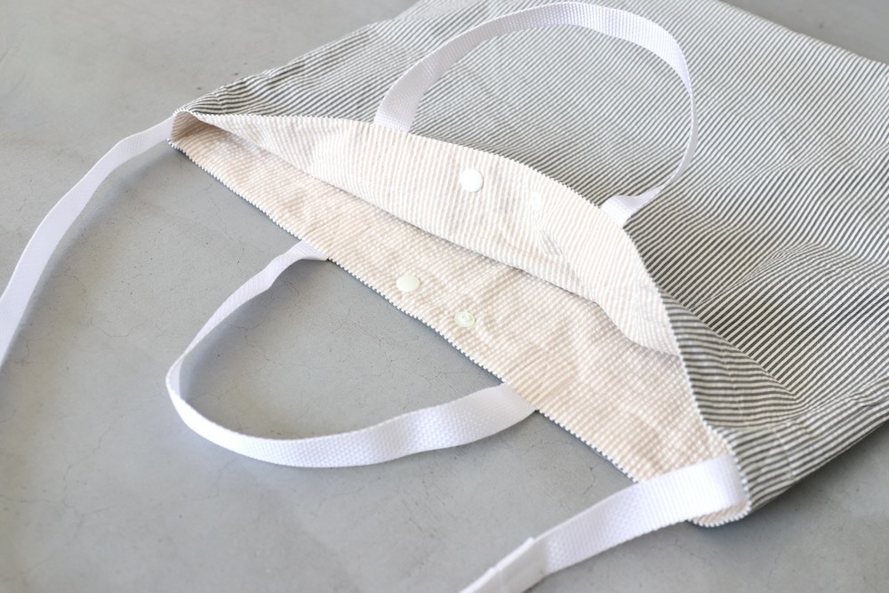 Engineered Garments (󥸥˥ɥ) "CARRY ALL TOTE REVERSIBLE - COTTON SEERSUCKER STRIPE"