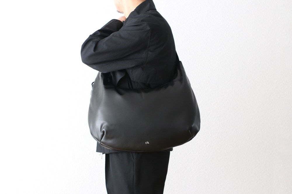 F/CE.( ���ե�������) "TECH LEATHER BIG SHOULDER TOTE"