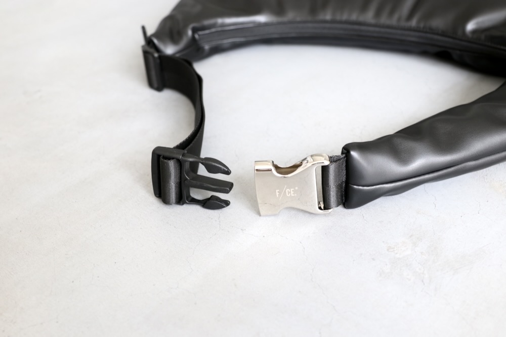 F/CE.( ���ե�������) "TECH LEATHER BIG SHOULDER TOTE"