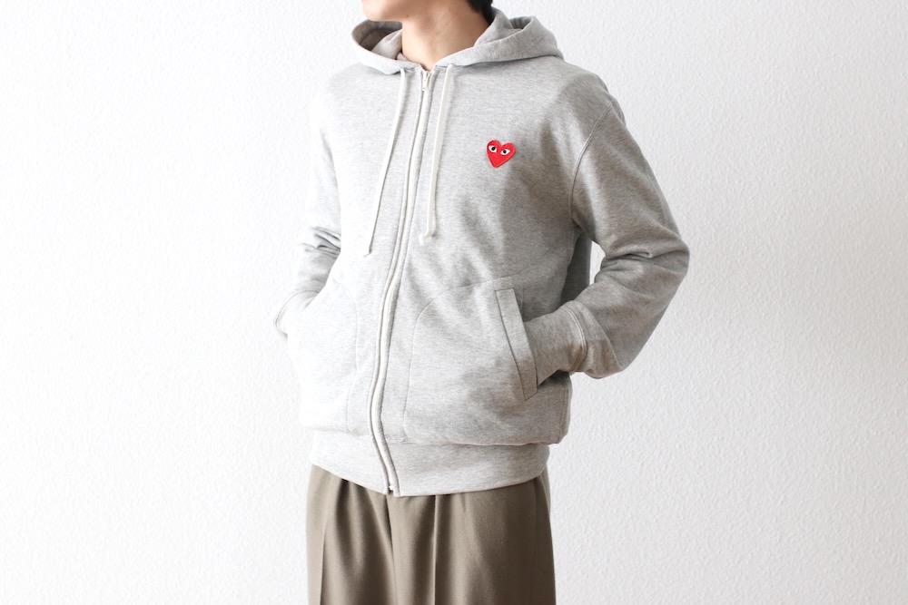 PLAY COMME des GARCONS(プレイ コム デ ギャルソン) 